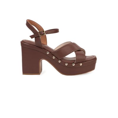 Sandália Clog Bebecê com Tachas