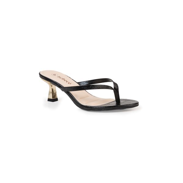 Tamanco Bebecê Minimalista com Salto Fino e Tiras Delicadas