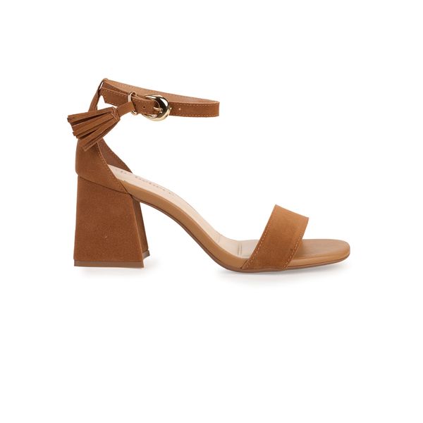 Sandália Bebecê Salto Bloco Com Fivela E Enfeite Franja